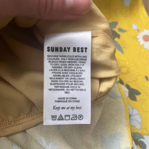 Aritzia Sunday Best yellow floral crop top size Small - Picture 2 of 6